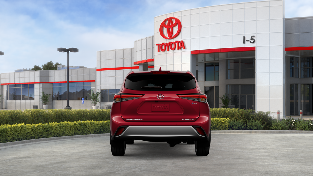 2026 Toyota Highlander Hybrid Platinum