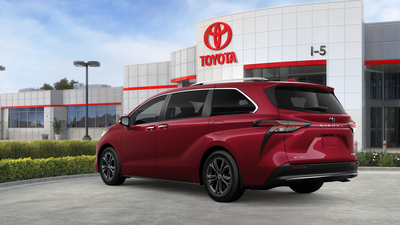 2026 Toyota Sienna Platinum