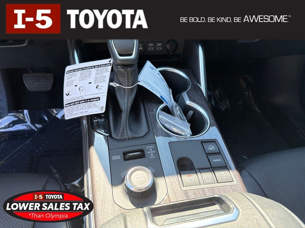 2026 Toyota Highlander Platinum
