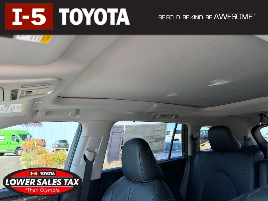 2026 Toyota Highlander Platinum