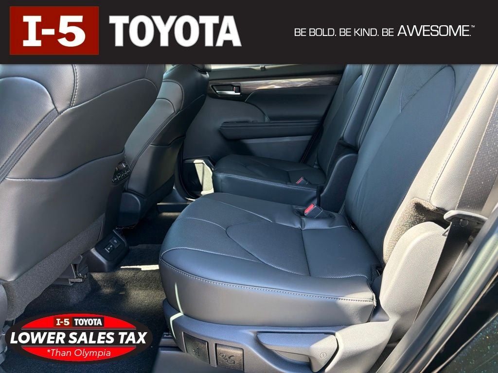 2026 Toyota Highlander Platinum