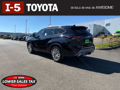 2026 Toyota Highlander Platinum