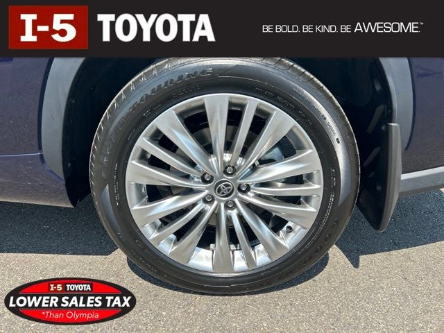 2026 Toyota Highlander Platinum