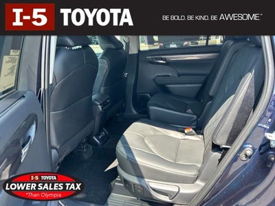 2026 Toyota Highlander Platinum