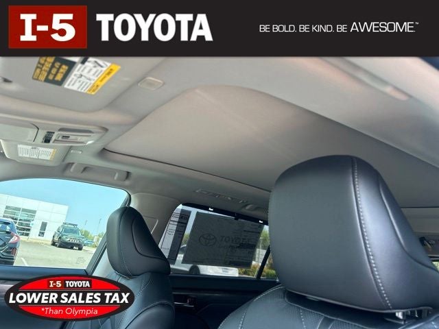 2026 Toyota Highlander Platinum
