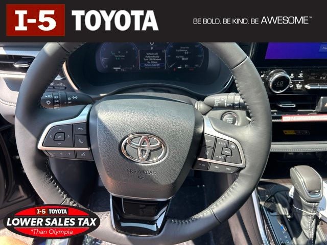 2026 Toyota Highlander Platinum