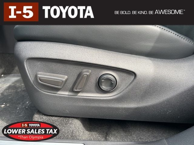 2026 Toyota Highlander Hybrid Limited