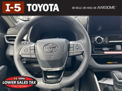 2026 Toyota Highlander Hybrid Limited