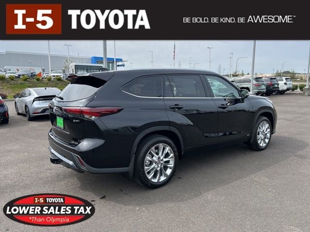 2026 Toyota Highlander Hybrid Limited