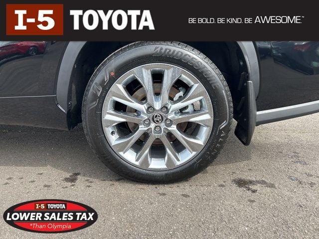 2026 Toyota Highlander Hybrid Limited