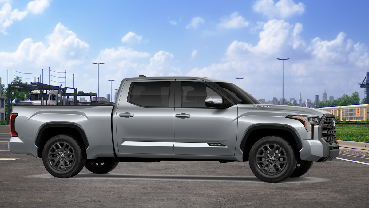 2026 Toyota Tundra i-FORCE MAX Tundra Platinum
