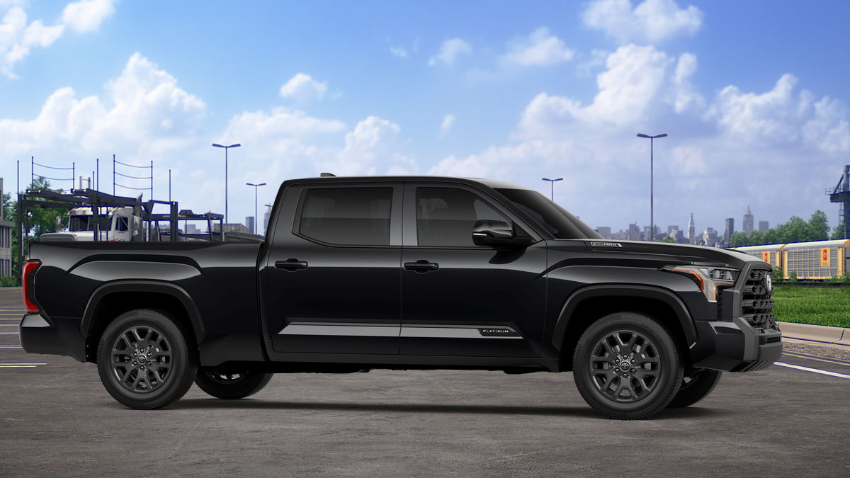 2026 Toyota Tundra i-FORCE MAX Tundra Platinum