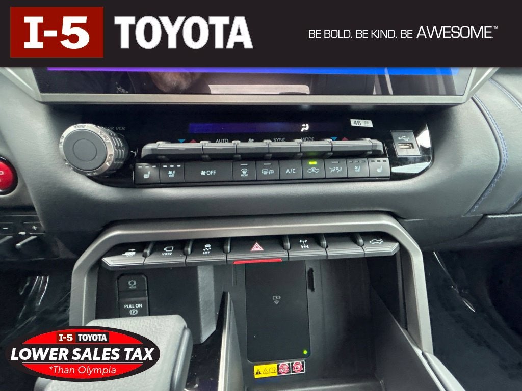 2026 Toyota Tundra i-FORCE MAX Tundra Platinum