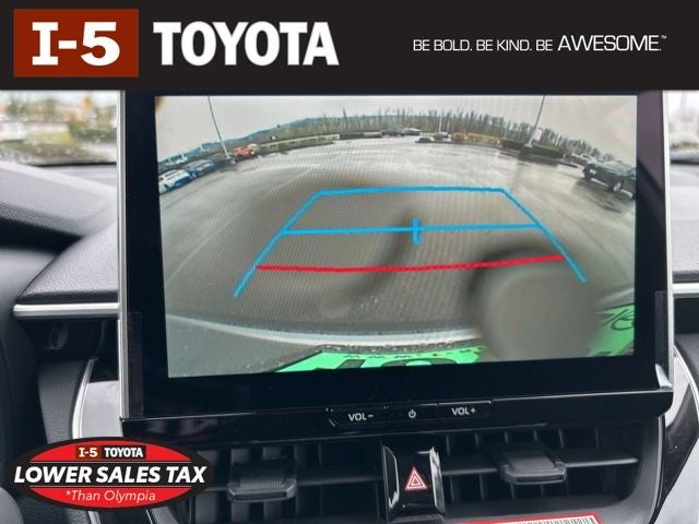 2026 Toyota Corolla Cross LE