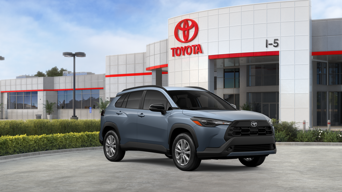 2026 Toyota Corolla Cross LE