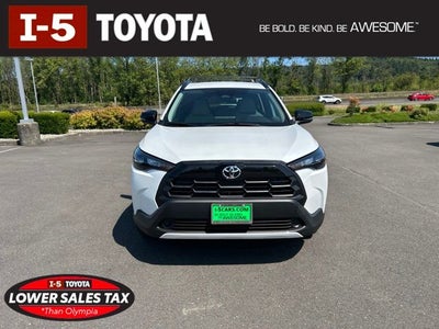 2026 Toyota Corolla Cross LE