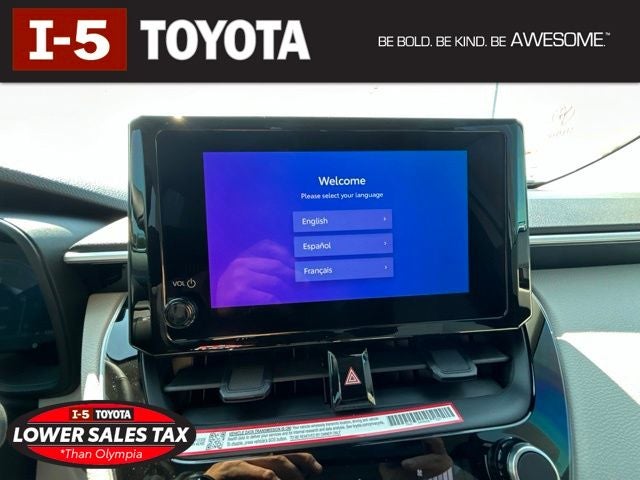 2026 Toyota Corolla Cross LE