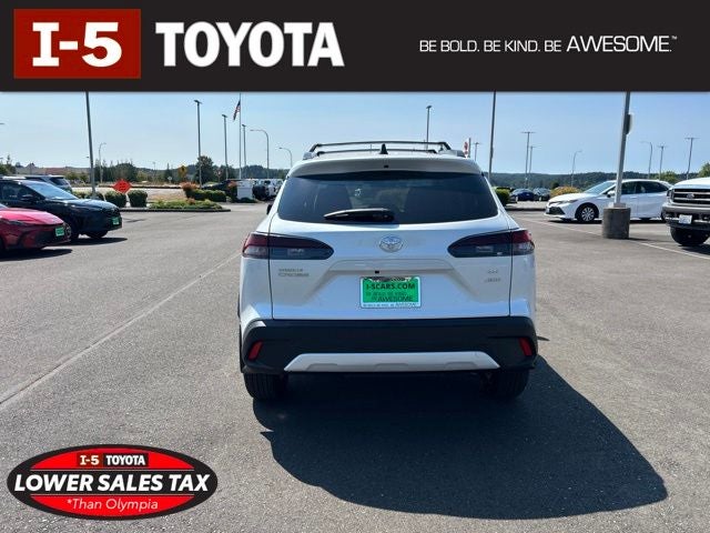 2026 Toyota Corolla Cross LE