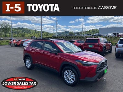 2026 Toyota Corolla Cross LE