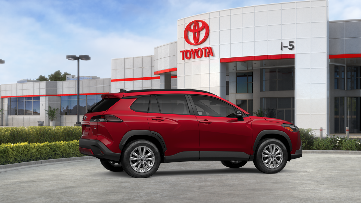 2026 Toyota Corolla Cross LE