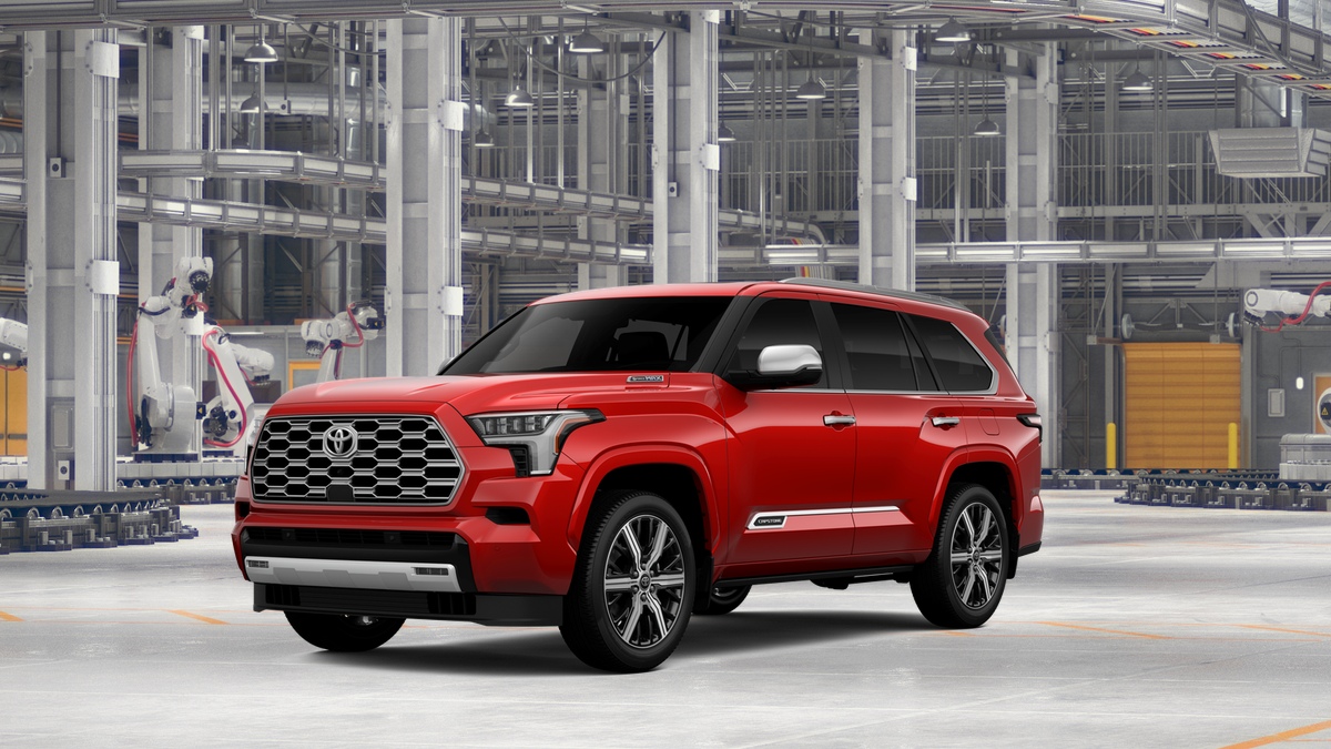 2026 Toyota Sequoia Capstone 4WD i-FORCE MAX Hybrid's photo