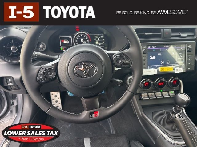 2025 Toyota GR86 Premium MT