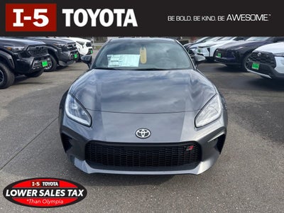 2026 Toyota GR86 Premium MT