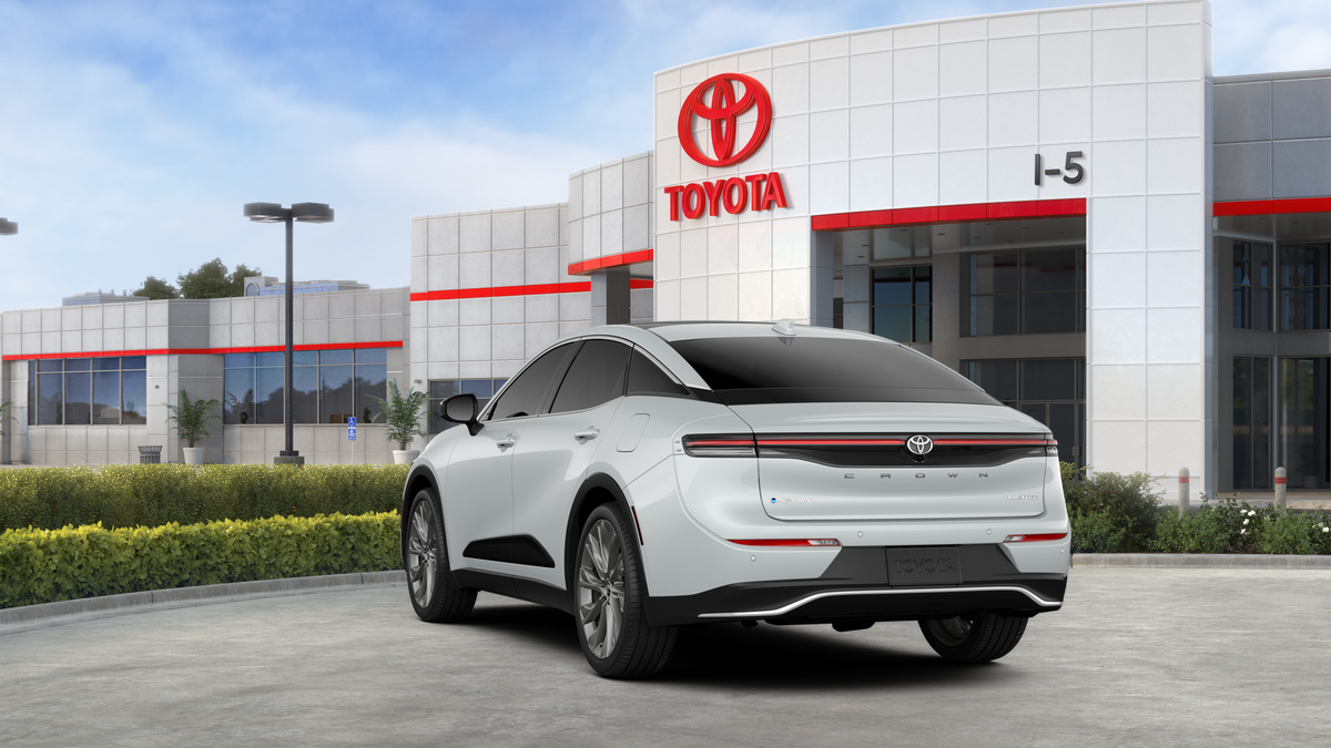 2026 Toyota Toyota Crown Limited