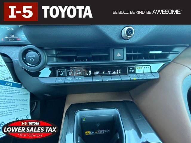 2026 Toyota Toyota Crown Signia Limited