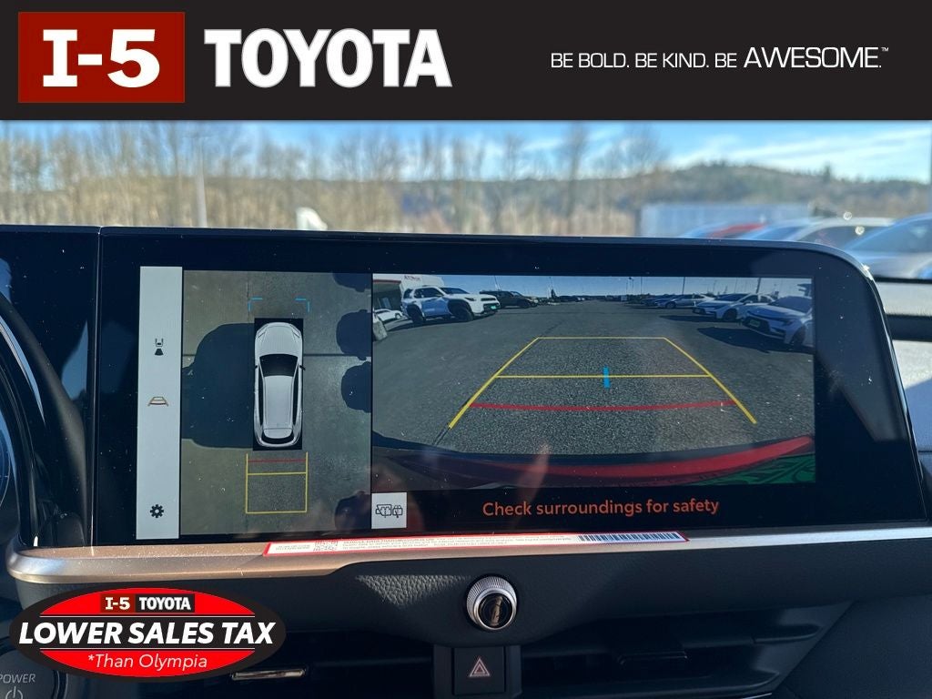 2025 Toyota Toyota Crown Signia Limited