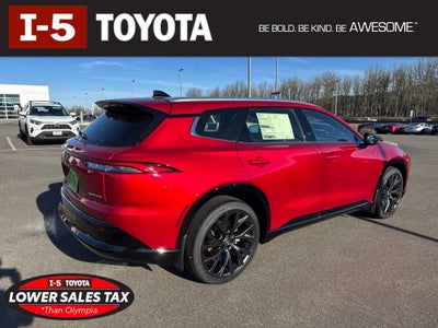 2025 Toyota Toyota Crown Signia Limited