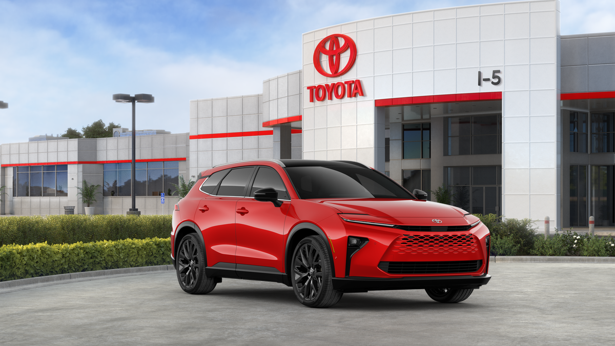 2025 Toyota Toyota Crown Signia Limited