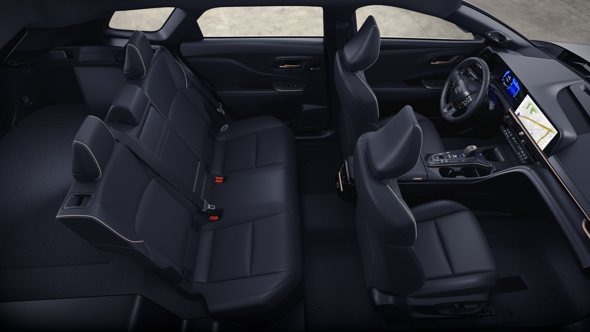 2025 Toyota Toyota Crown Signia Limited