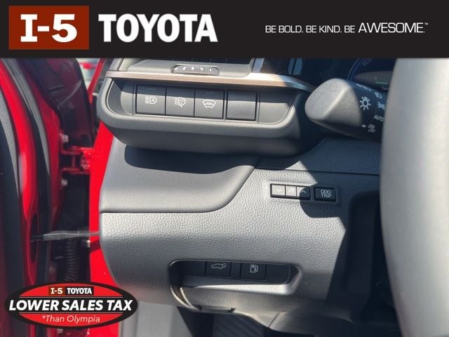 2026 Toyota Toyota Crown Signia Limited