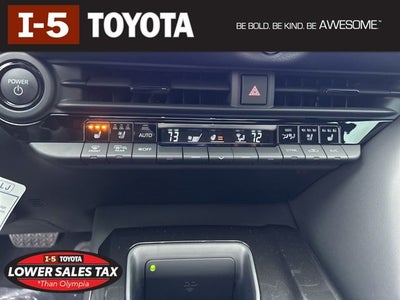 2025 Toyota Toyota Crown Signia Limited