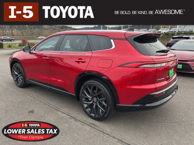 2025 Toyota Toyota Crown Signia Limited