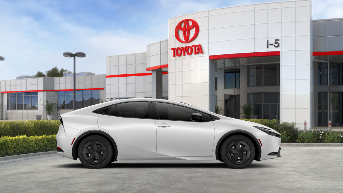 2026 Toyota Prius LE