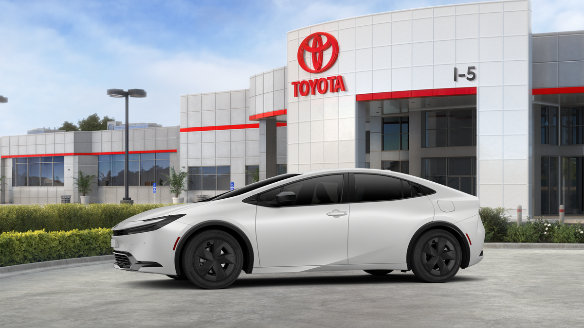 2026 Toyota Prius LE