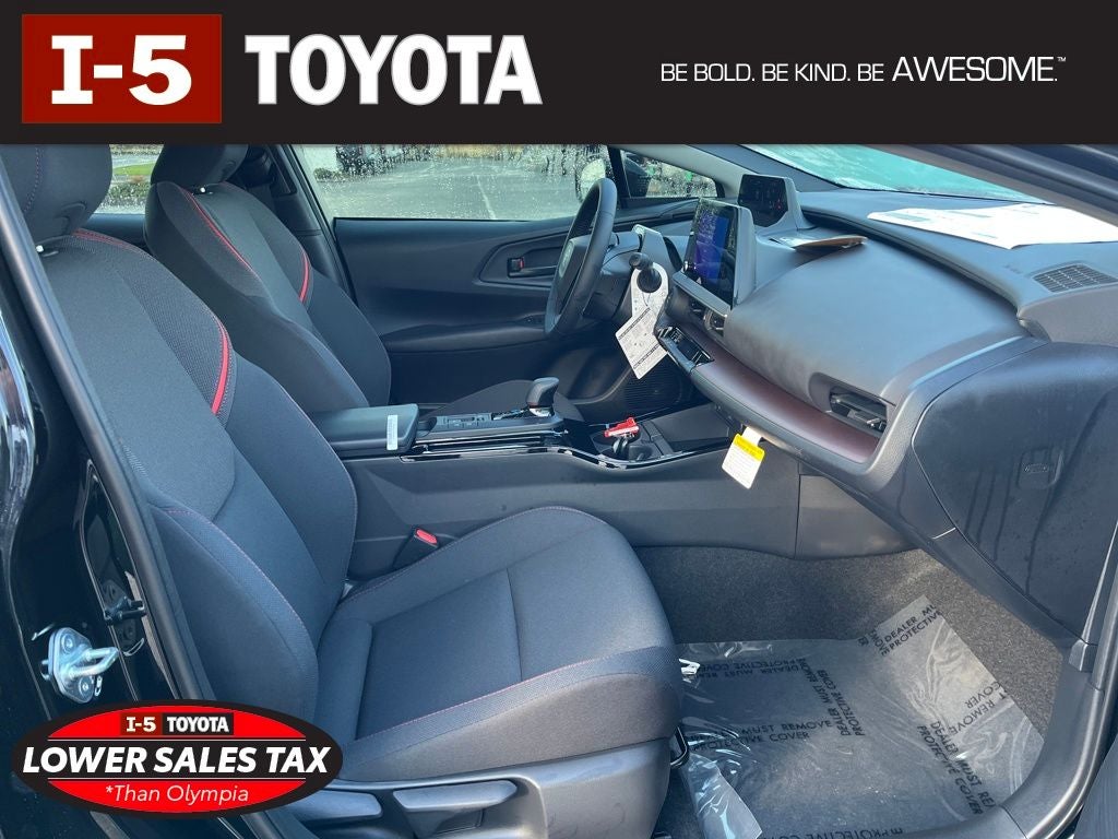 2026 Toyota Prius Plug-in Hybrid SE