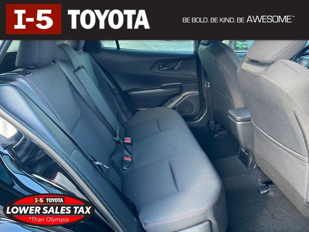 2026 Toyota Prius Plug-in Hybrid SE