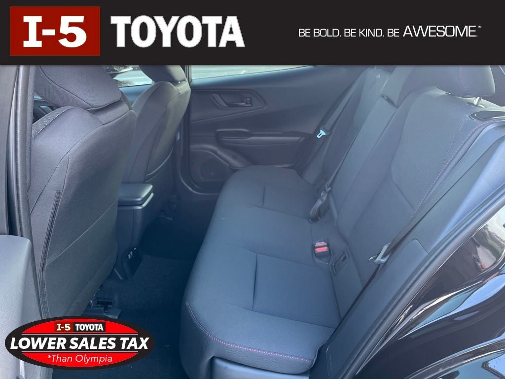 2026 Toyota Prius Plug-in Hybrid SE