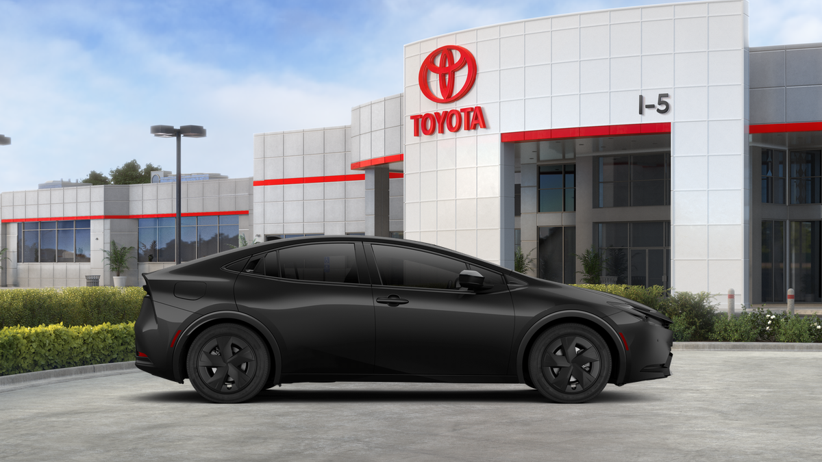 2026 Toyota Prius Plug-in Hybrid SE