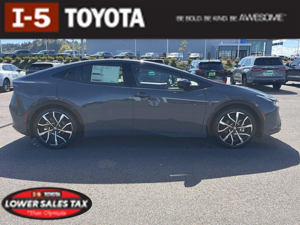 2027 Toyota Prius Plug-in Hybrid XSE Premium