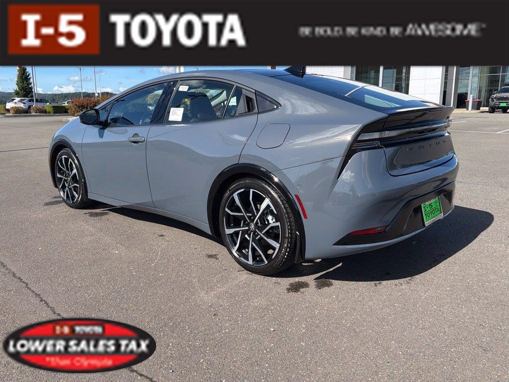2027 Toyota Prius Plug-in Hybrid XSE Premium