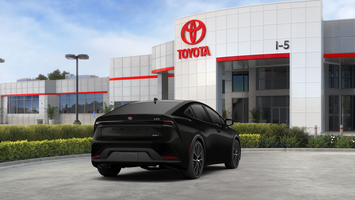 2027 Toyota Prius Limited AWD