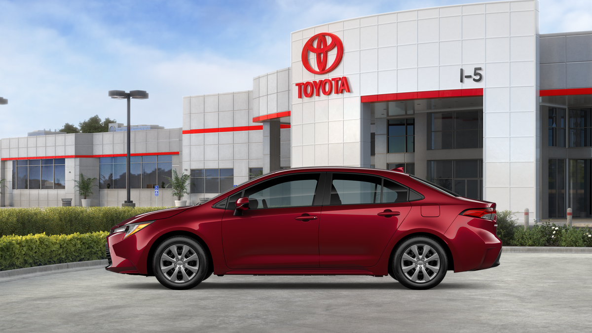 2026 Toyota Corolla LE