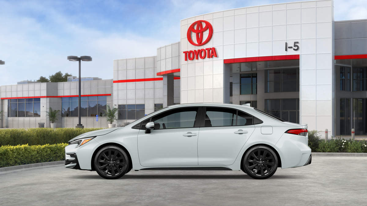 2026 Toyota Corolla SE