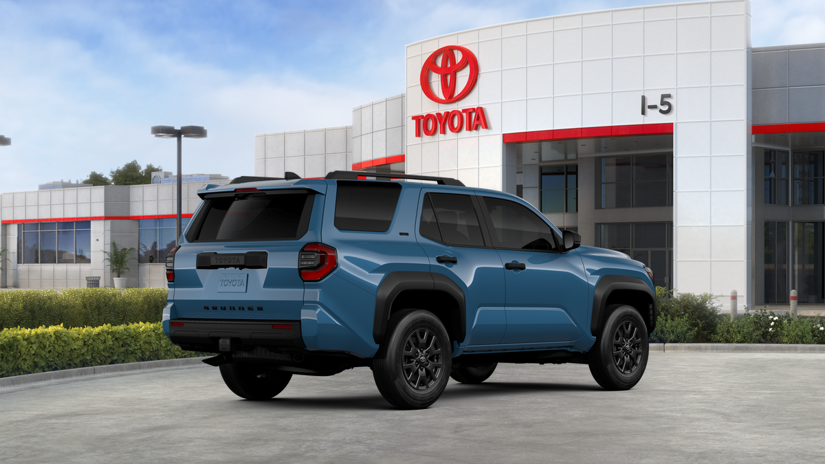 2025 Toyota 4Runner SR5