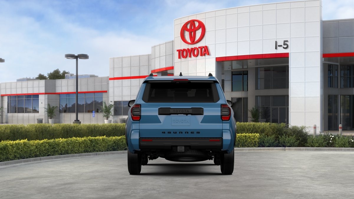 2025 Toyota 4Runner SR5