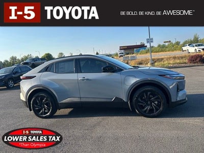 2026 Toyota C-HR SE